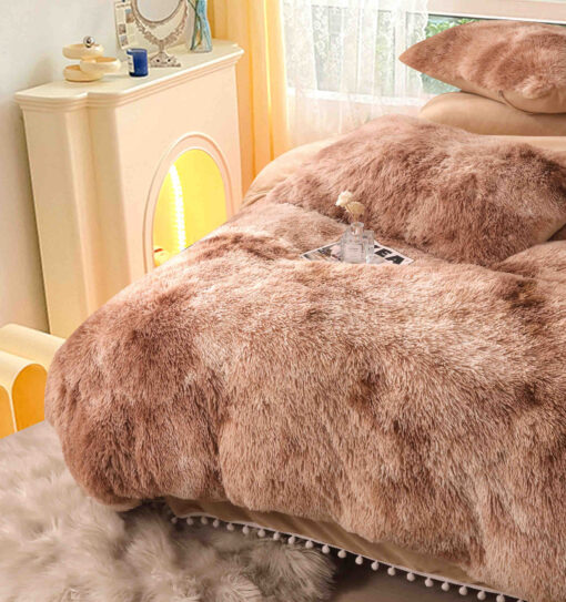 Lenjerie Cocolino Fluffy cu Ciucuri Super Pufoasa, 6 Piese, Maro, JOJO Home - imagine 3