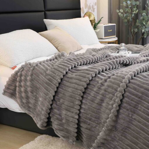 Patura Pufoasa Cocolino, Pat Dublu, 200x230cm, JOJO Home, Gri Deschis - imagine 3