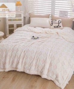 Patura Cocolino, Blana de Iepure si Catifea Teddy, 200×230 cm, Carouri, Crem