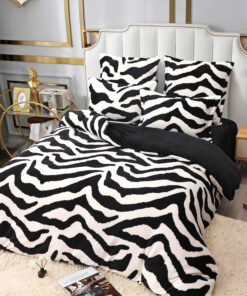 Set Lenjerie Pufoasa Cocolino, 6 Piese, Pat 2 Persoane,Zebra, Alb/Negru,JOJO Home