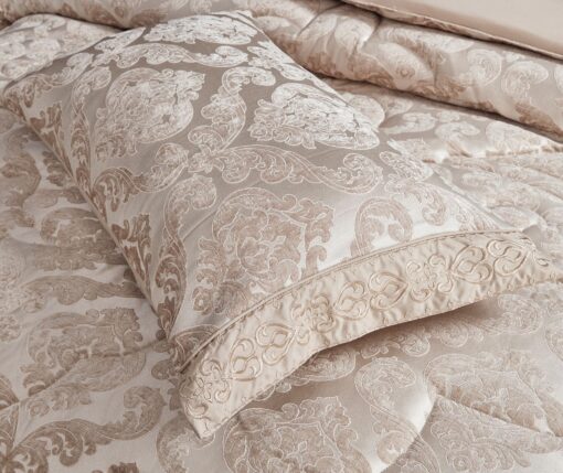 Set Lenjerie Jacquard cu Elastic + Pilota + Perna Tip Puisor, Pat 2 Persoane, 7 Piese, Maro/Crem,JOJO Home - imagine 4